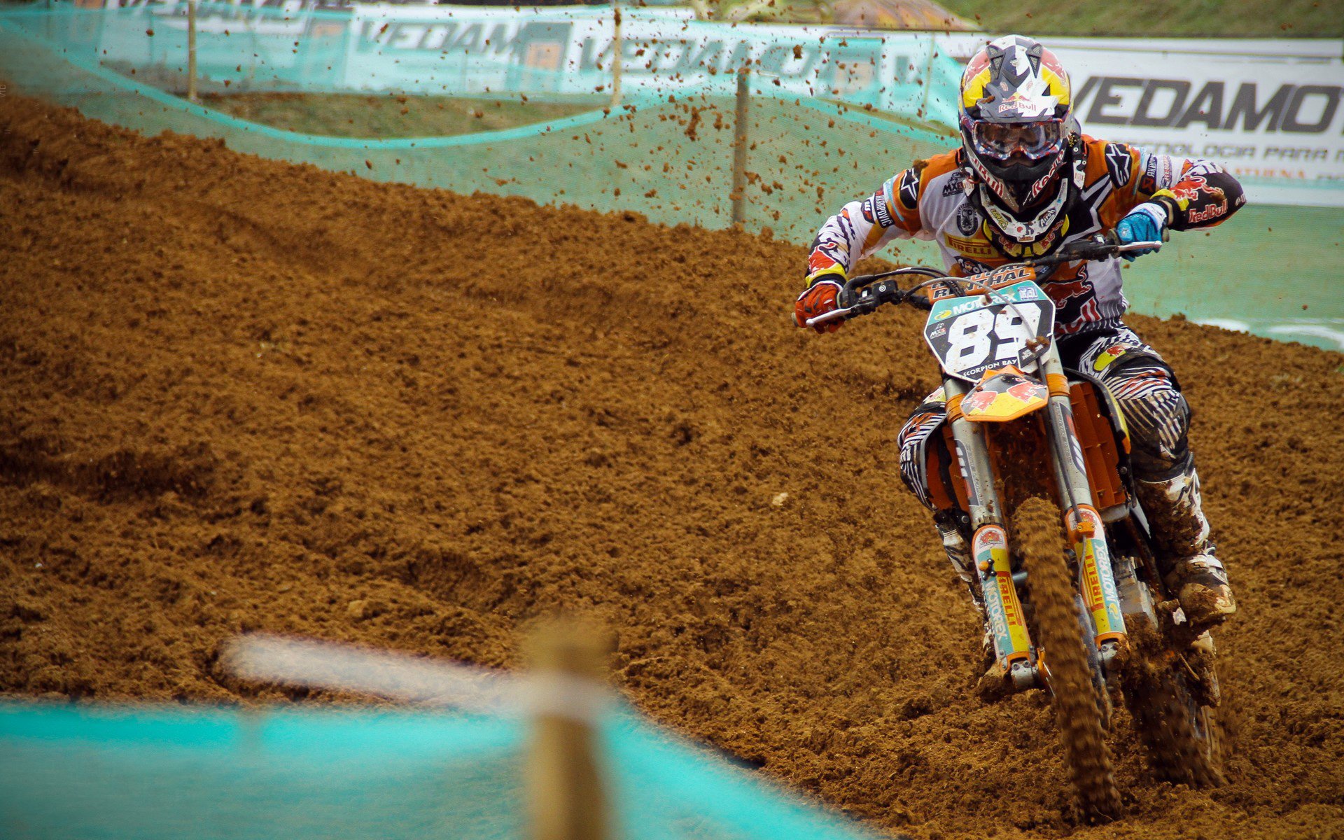 勇士完胜黄蜂，杰伦·格林防守端锁死对手，展现全能价值